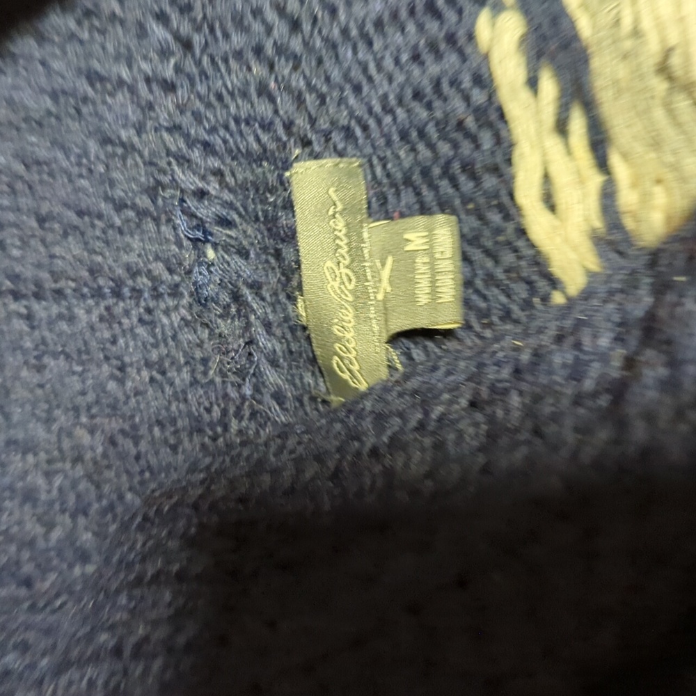Sweater - Picture 2 of 5